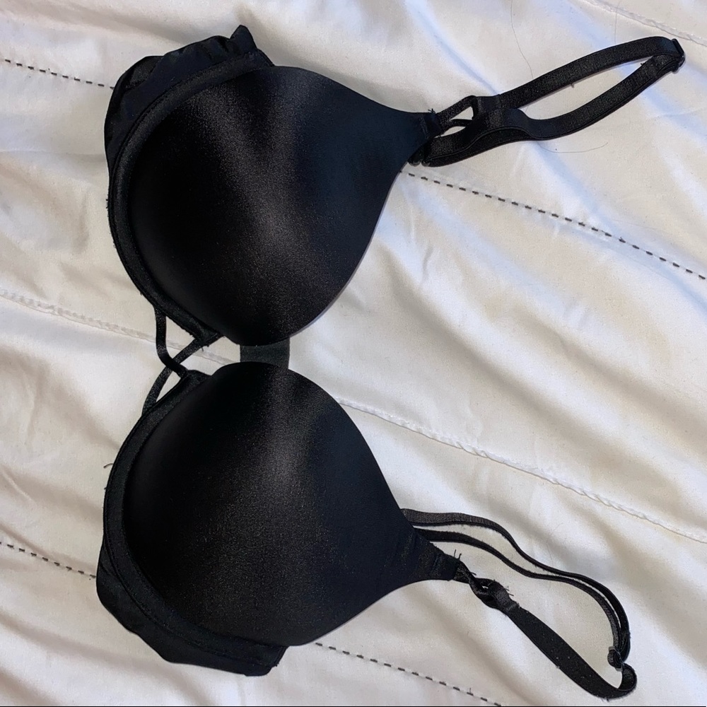 Black bombshell bra